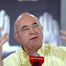 Bob Hoskins