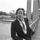 Peter Strauss