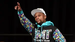 Business Insider Just Published An Eyebrow-Raising Investigation Examining Floyd Mayweather's Finances